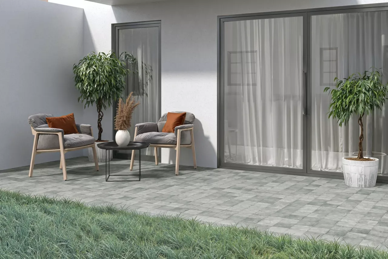 Outdoor patio tile installation for Florida outdoor living, outdoor and lanai tile Fort Myers FL
